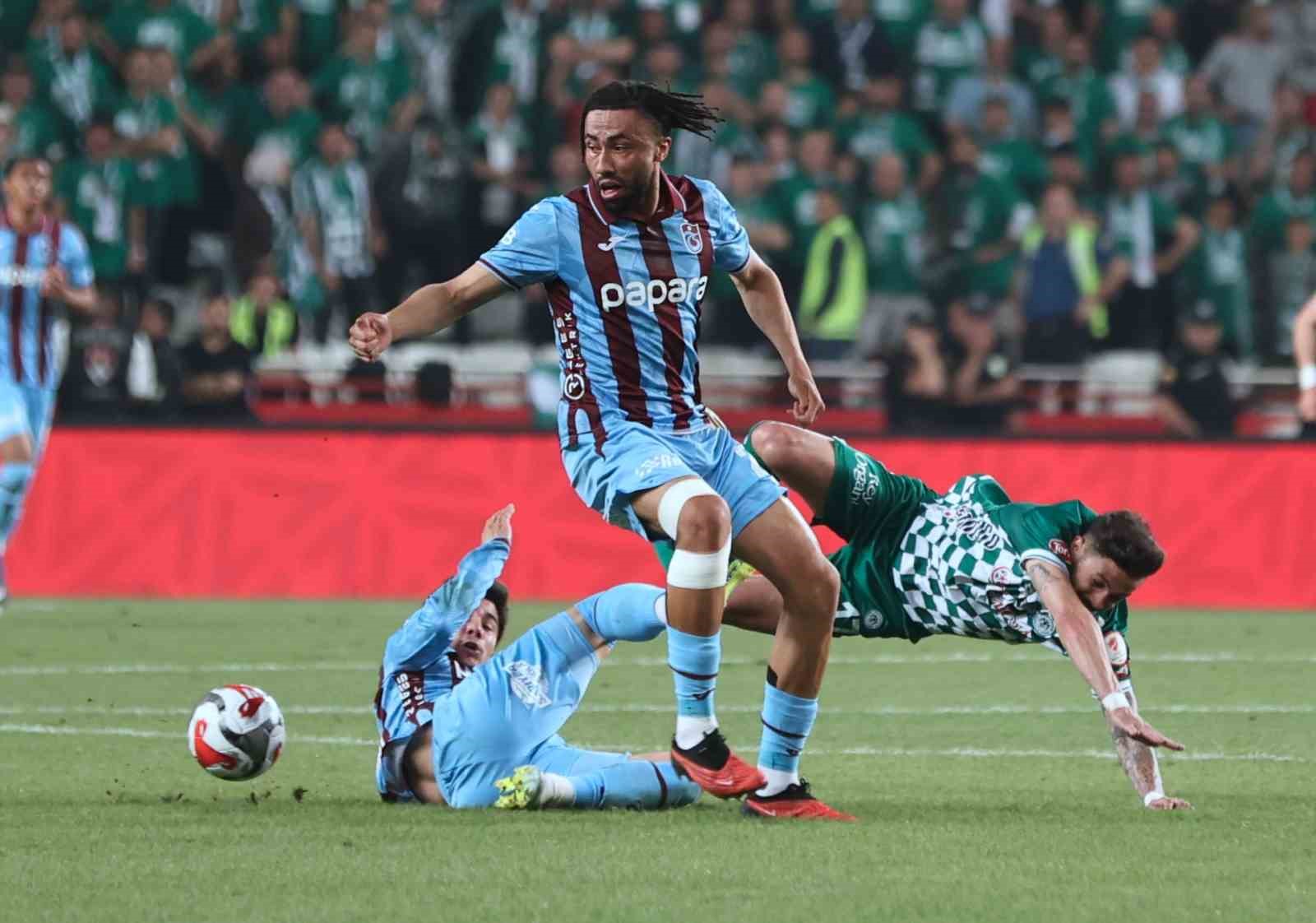 Ziraat Türkiye Kupası: Trabzonspor: 1 - Konyaspor 0 (İlk yarı) 37 ziraat turkiye kupasi trabzonspor 1 konyaspor 0 ilk yari 33 wT2RlXXy