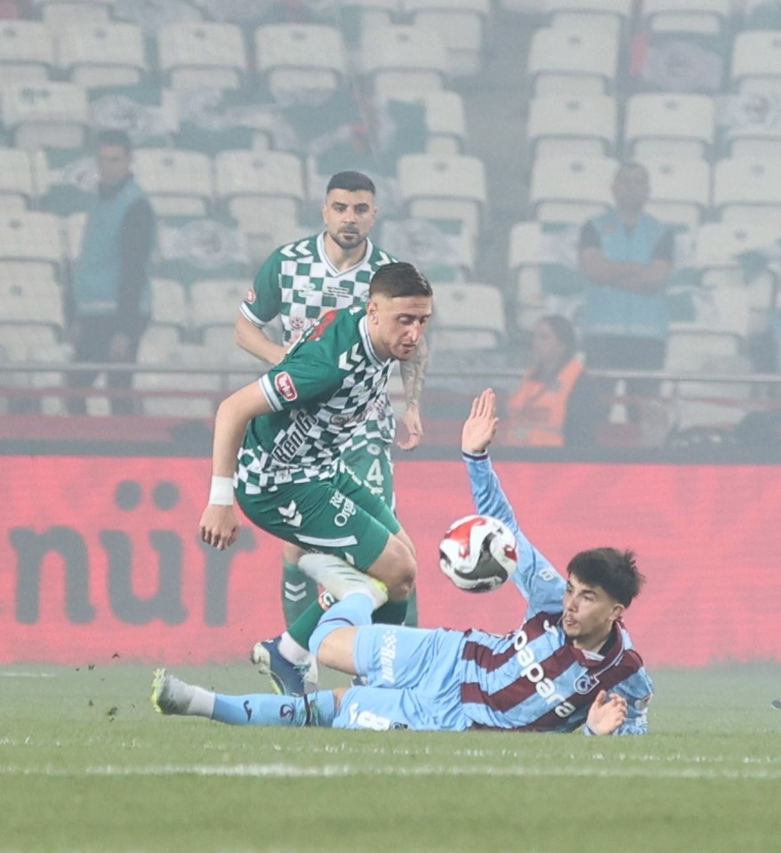Ziraat Türkiye Kupası: Trabzonspor: 1 - Konyaspor 0 (İlk yarı) 44 ziraat turkiye kupasi trabzonspor 1 konyaspor 0 ilk yari 40 ajFE5vyV