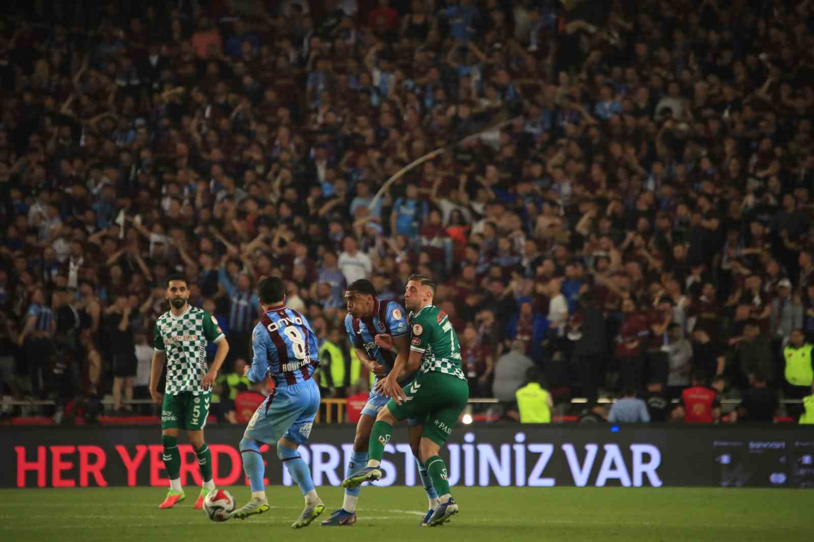 ziraat turkiye kupasi trabzonspor 2 konyaspor 1 mac sonucu 20 4gTjb5X3