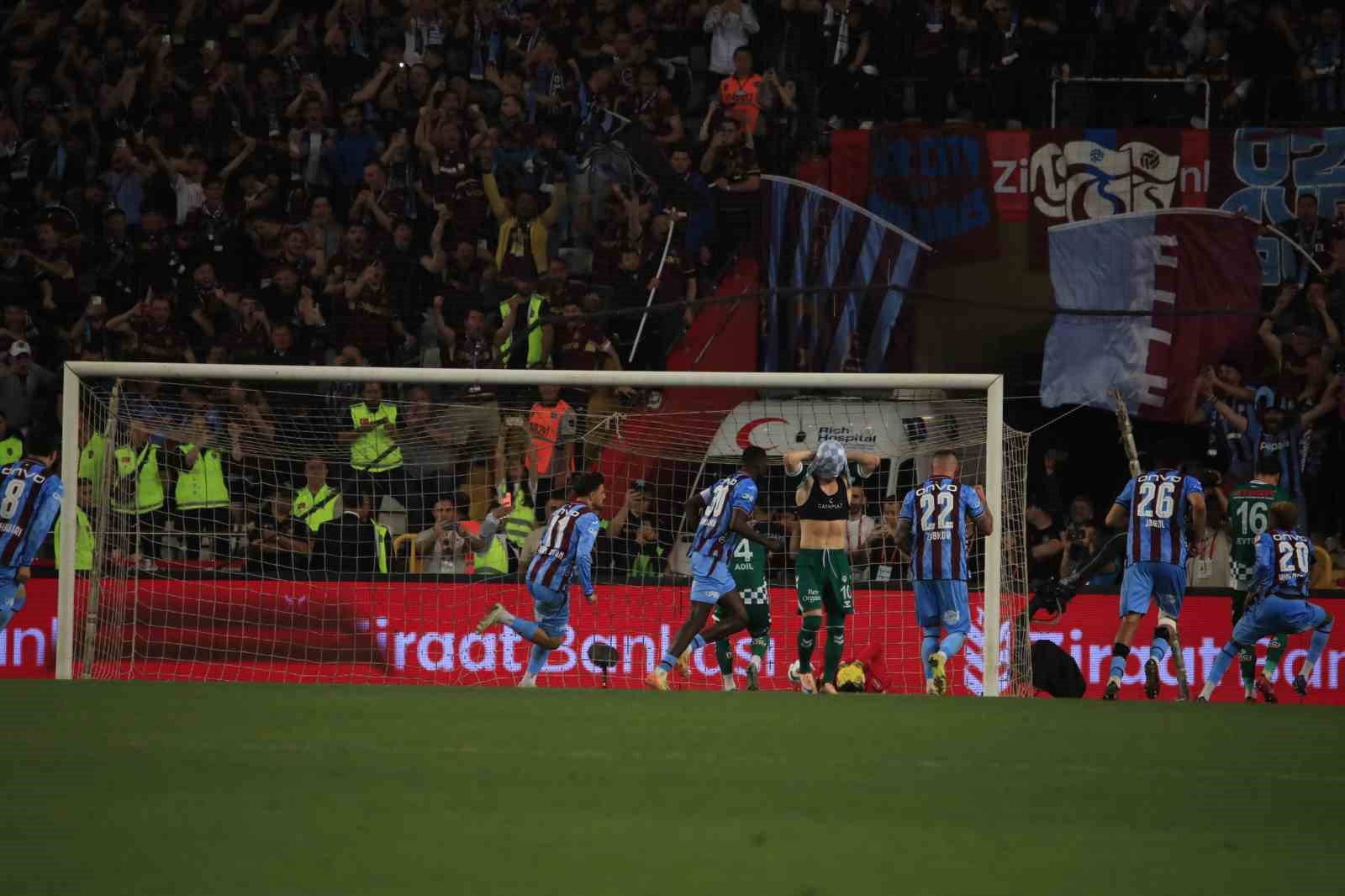 ziraat turkiye kupasi trabzonspor 2 konyaspor 1 mac sonucu 30 r6B15WWp