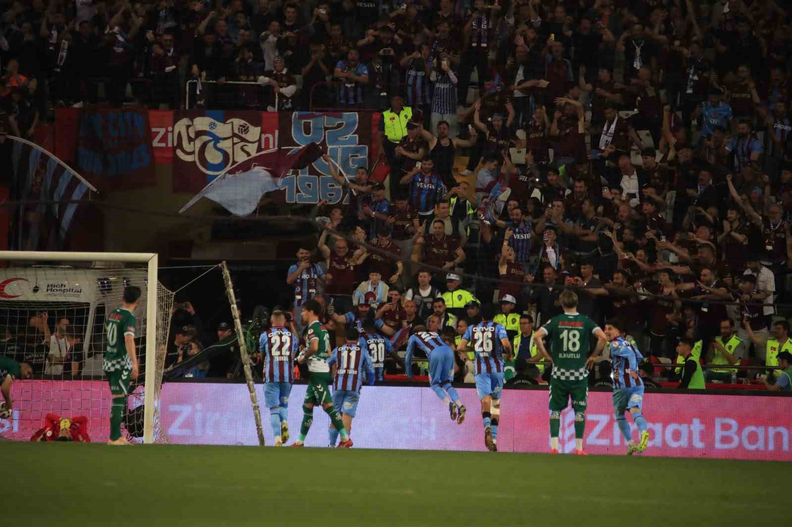 ziraat turkiye kupasi trabzonspor 2 konyaspor 1 mac sonucu 31 ZlL5v92a