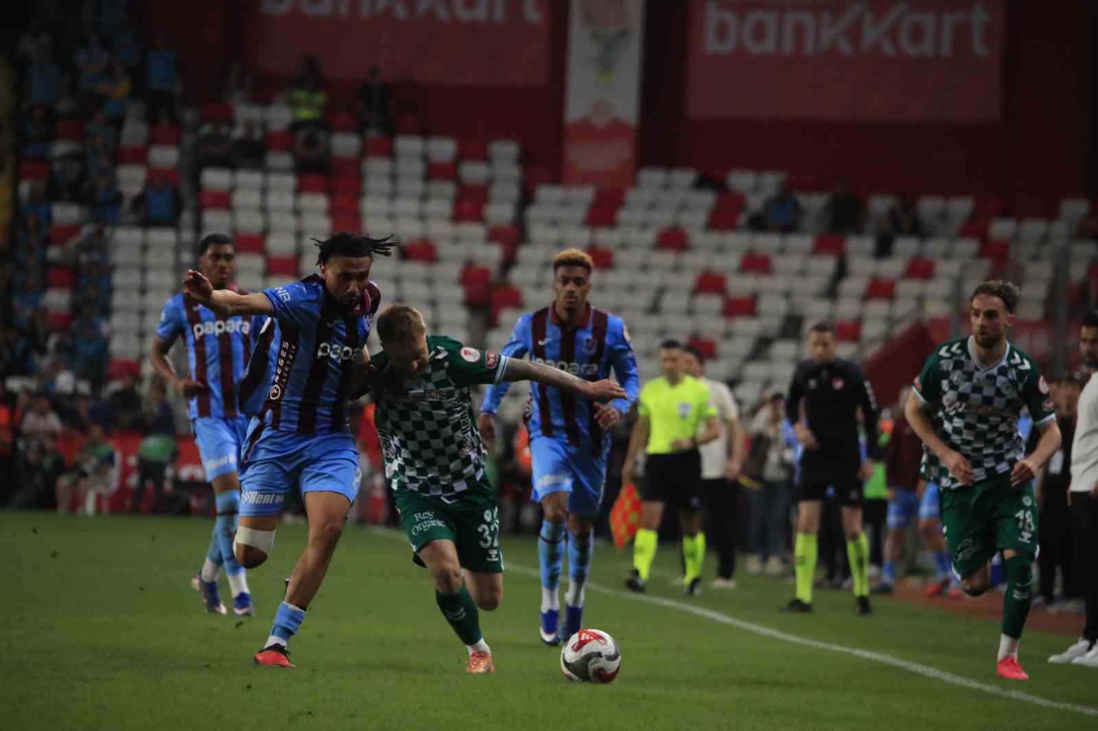 ziraat turkiye kupasi trabzonspor 2 konyaspor 1 mac sonucu 40