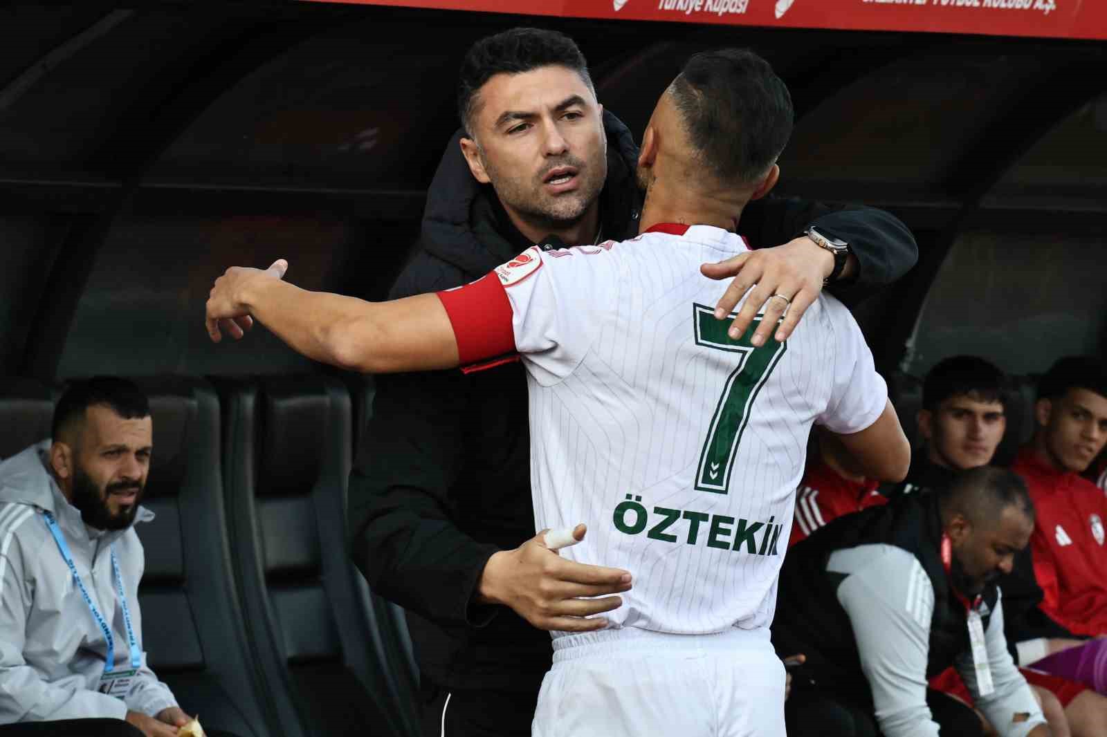 Ziraat Türkiye Kupası: Yalova FK: 0 - Gaziantep FK: 2 9 ziraat turkiye kupasi yalova fk 0 gaziantep fk 2 5 rPhewJH5