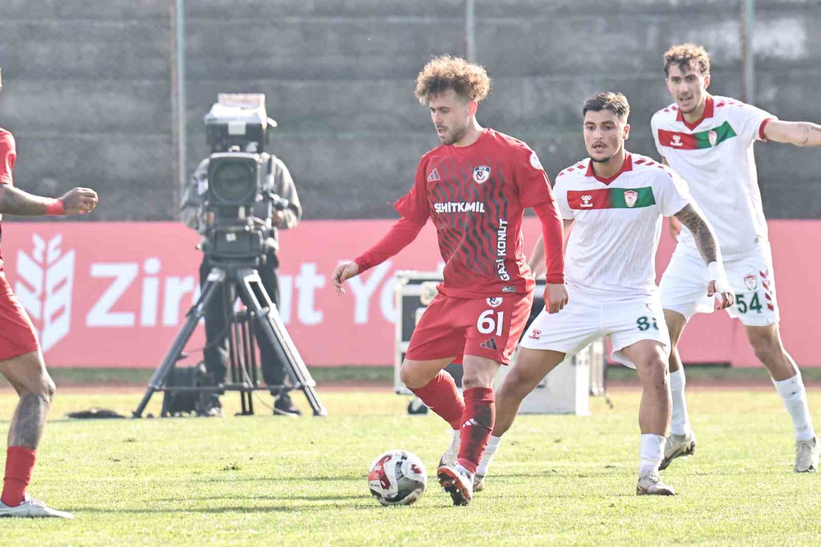 Ziraat Türkiye Kupası: Yalova FK: 0 - Gaziantep FK: 2 11 ziraat turkiye kupasi yalova fk 0 gaziantep fk 2 7 hVWhi1Mi
