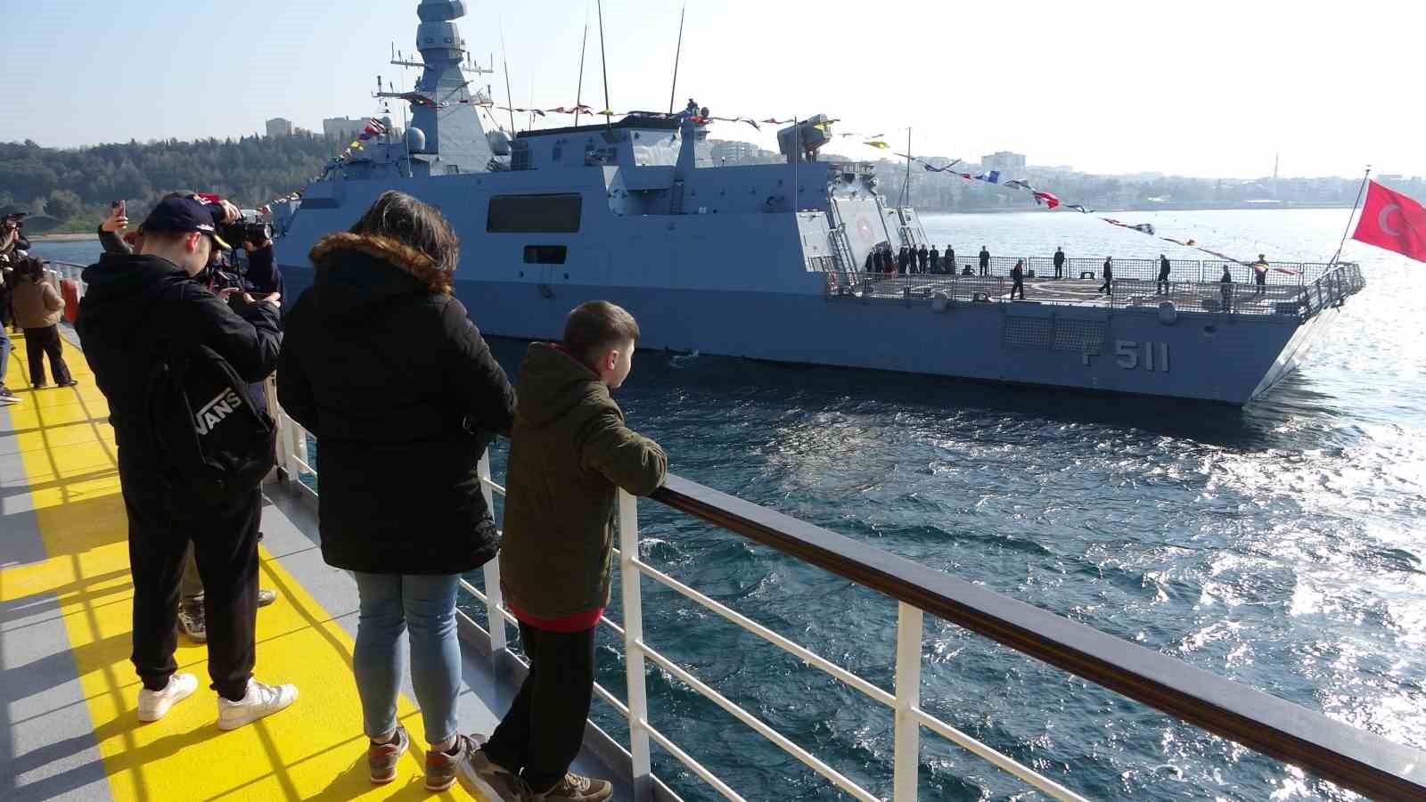 ziyarete acilan tcg heybeliada misafirlerini mest etti 0 Gb2Olrka