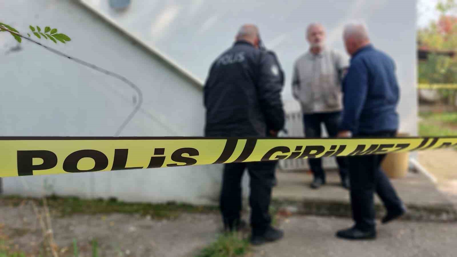 ziyarete gelen enistesi evde cansiz bedenini buldu 4 F7zrtlkA