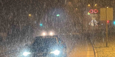 zonguldak-duzce-yolunda-yogun-kar-yagisi-dO9JsQBM.jpg