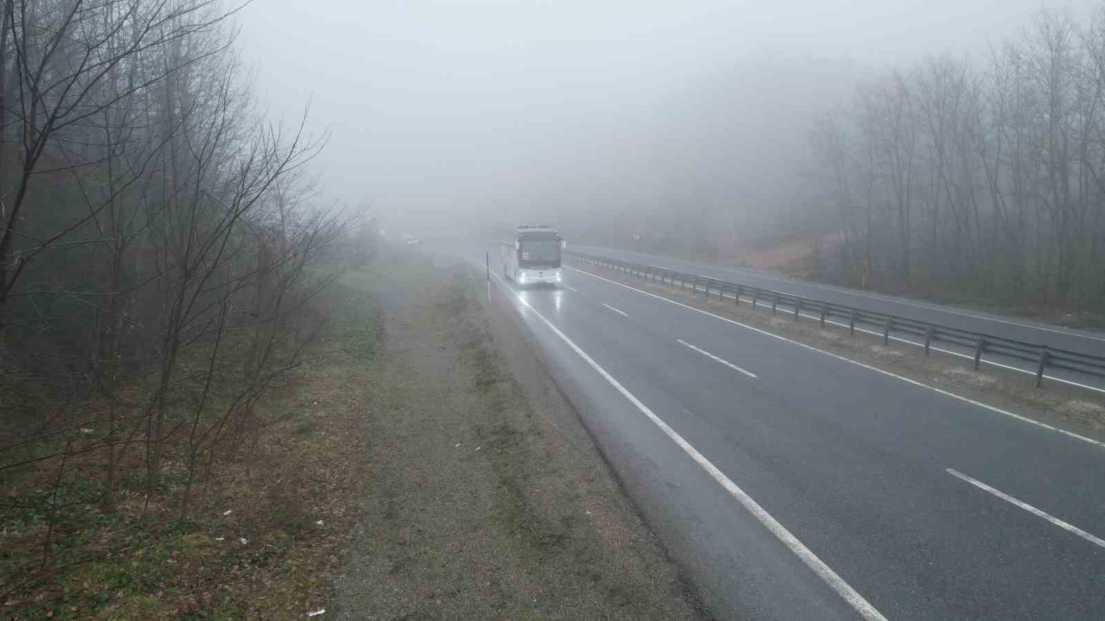zonguldak eregli yolunda sis etkili oldu 1 Fza2sv1r