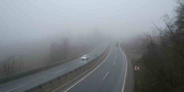 zonguldak-eregli-yolunda-sis-etkili-oldu-HdWBT9f5.jpg