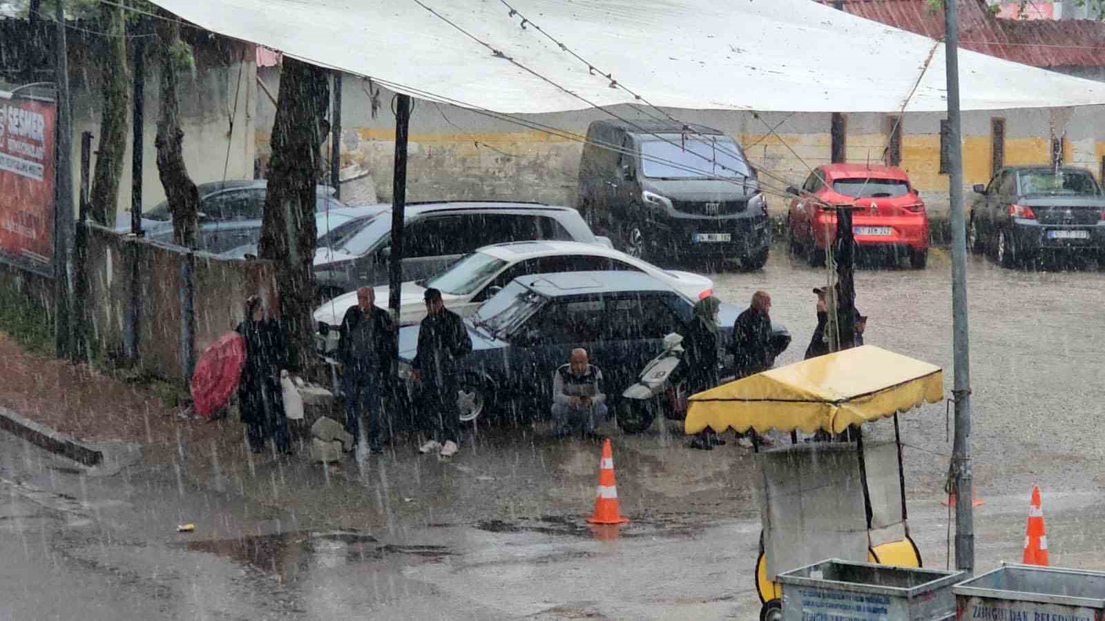 zonguldak kent merkezinde yagis etkili oldu 1