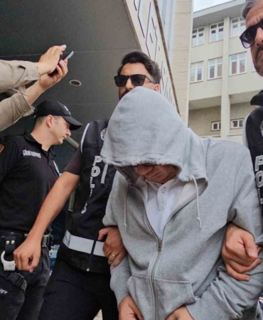zonguldak-merkezli-rusvet-ve-yasa-disi-kurtaj-operasyonunda-11-supheli-adliyede-ehMIJMtH.jpg