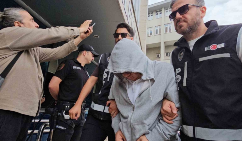 zonguldak-merkezli-rusvet-ve-yasa-disi-kurtaj-operasyonunda-11-supheli-adliyede-ehMIJMtH.jpg