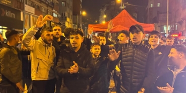 zonguldakspor-taraftarlari-bahis-sorusturmasi-sonrasi-adalet-cagrisi-yapti-h47CprOu.jpg