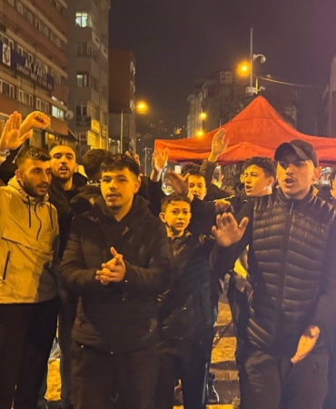 zonguldakspor-taraftarlari-bahis-sorusturmasi-sonrasi-adalet-cagrisi-yapti-h47CprOu.jpg