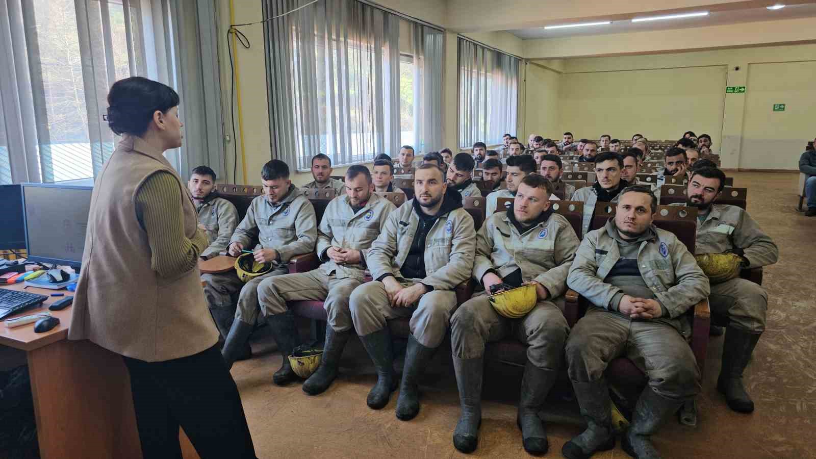 zonguldakta 9 bin 200 madenciye bagimlilikla mucadele egitimi 2