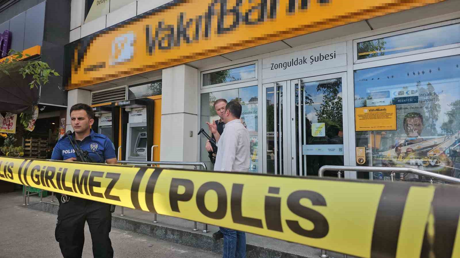 zonguldakta bankada icra ofkesi silahla ates acti 2 FrXpMq6L