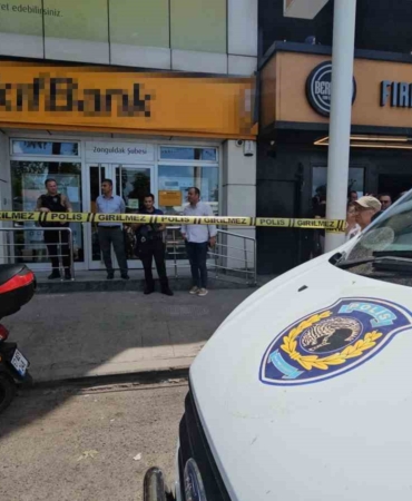 zonguldakta-bankada-icra-ofkesi-silahla-ates-acti-PlHtjOd7.jpg