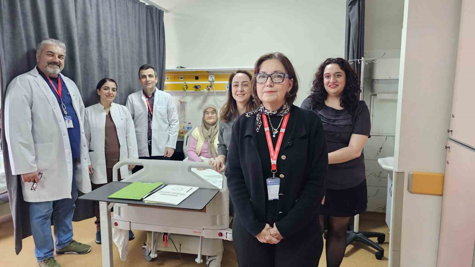 zonguldakta ilk kez 60 yasinda hastaya izsiz ameliyat yapildi 0 ZMFktHF8
