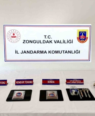 zonguldakta-jandarmadan-uc-ayri-narkotik-operasyonu-3-supheli-yakalandi-FmUsRw1N.jpg
