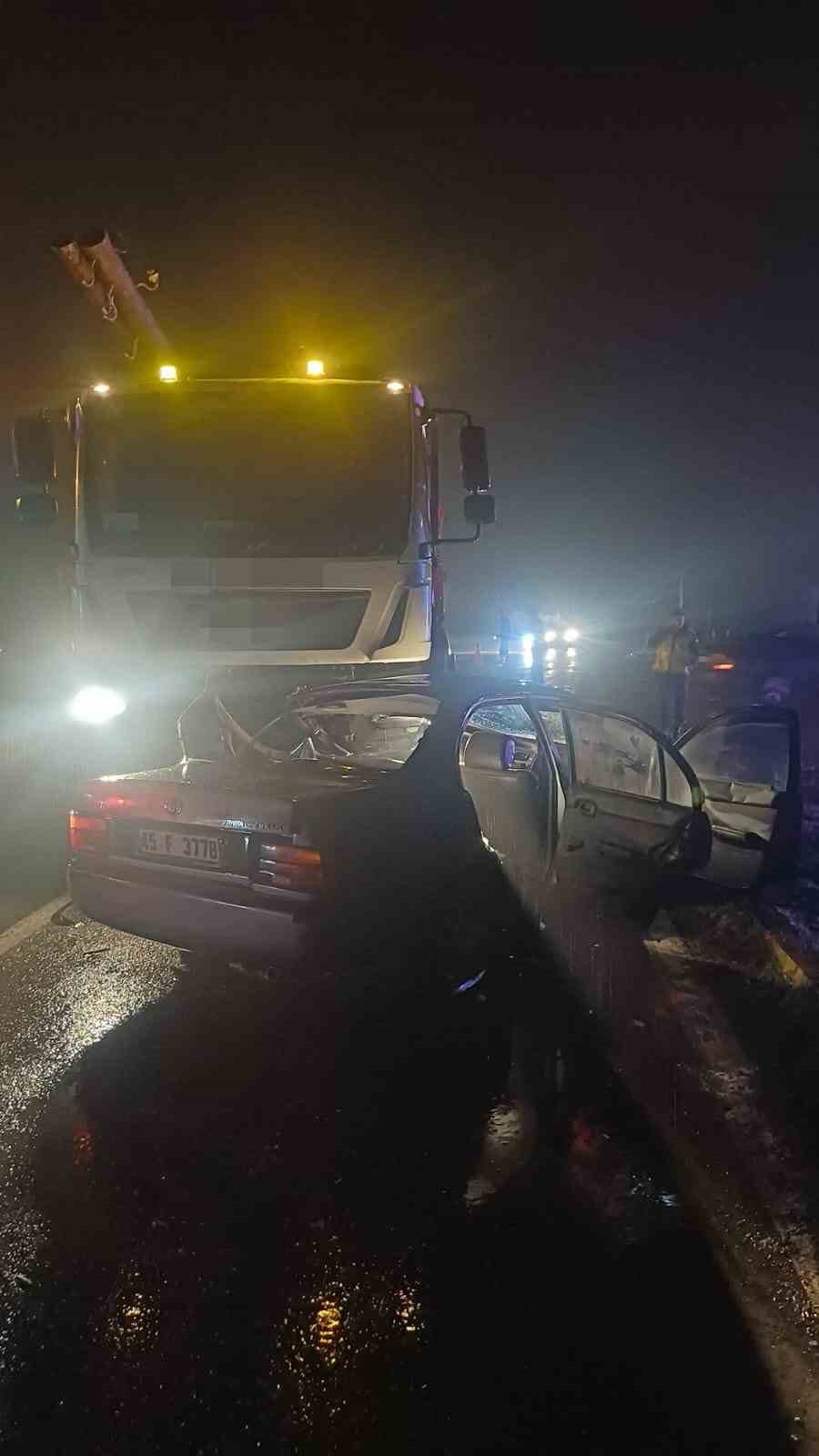 Zonguldak’ta kamyon ile otomobil çarpıştı: 3 yaralı 4 zonguldakta kamyon ile otomobil carpisti 3 yarali 0 D96w7CVy