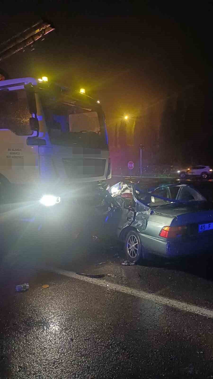 Zonguldak’ta kamyon ile otomobil çarpıştı: 3 yaralı 5 zonguldakta kamyon ile otomobil carpisti 3 yarali 1
