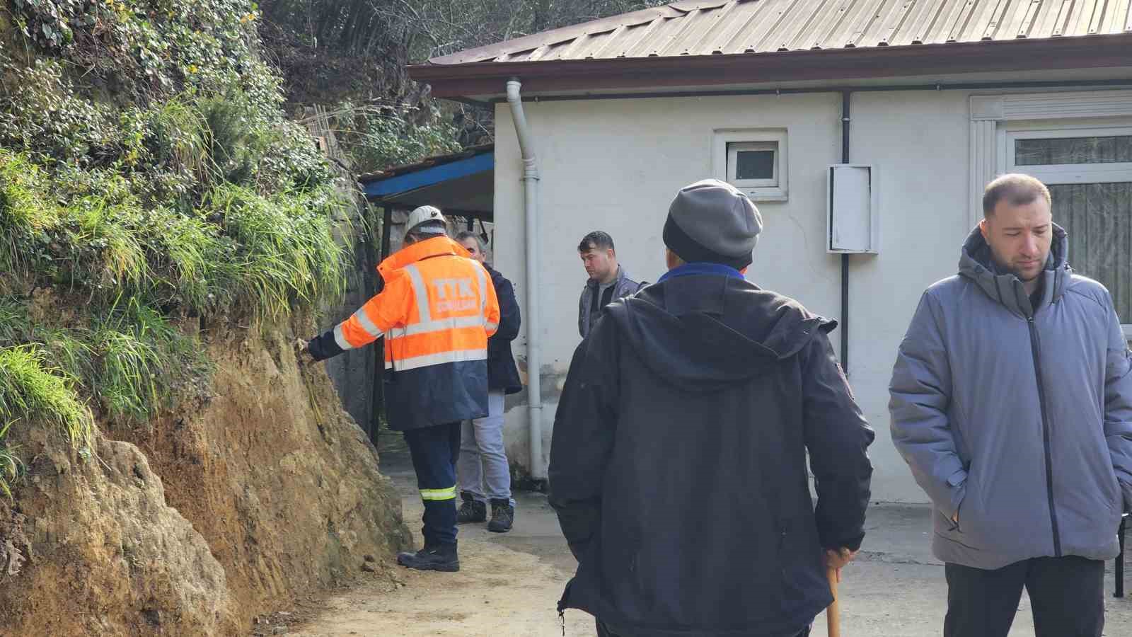 zonguldakta metan gazi panigi kombi alarm verdi 6 kisilik aile tahliye edildi 1
