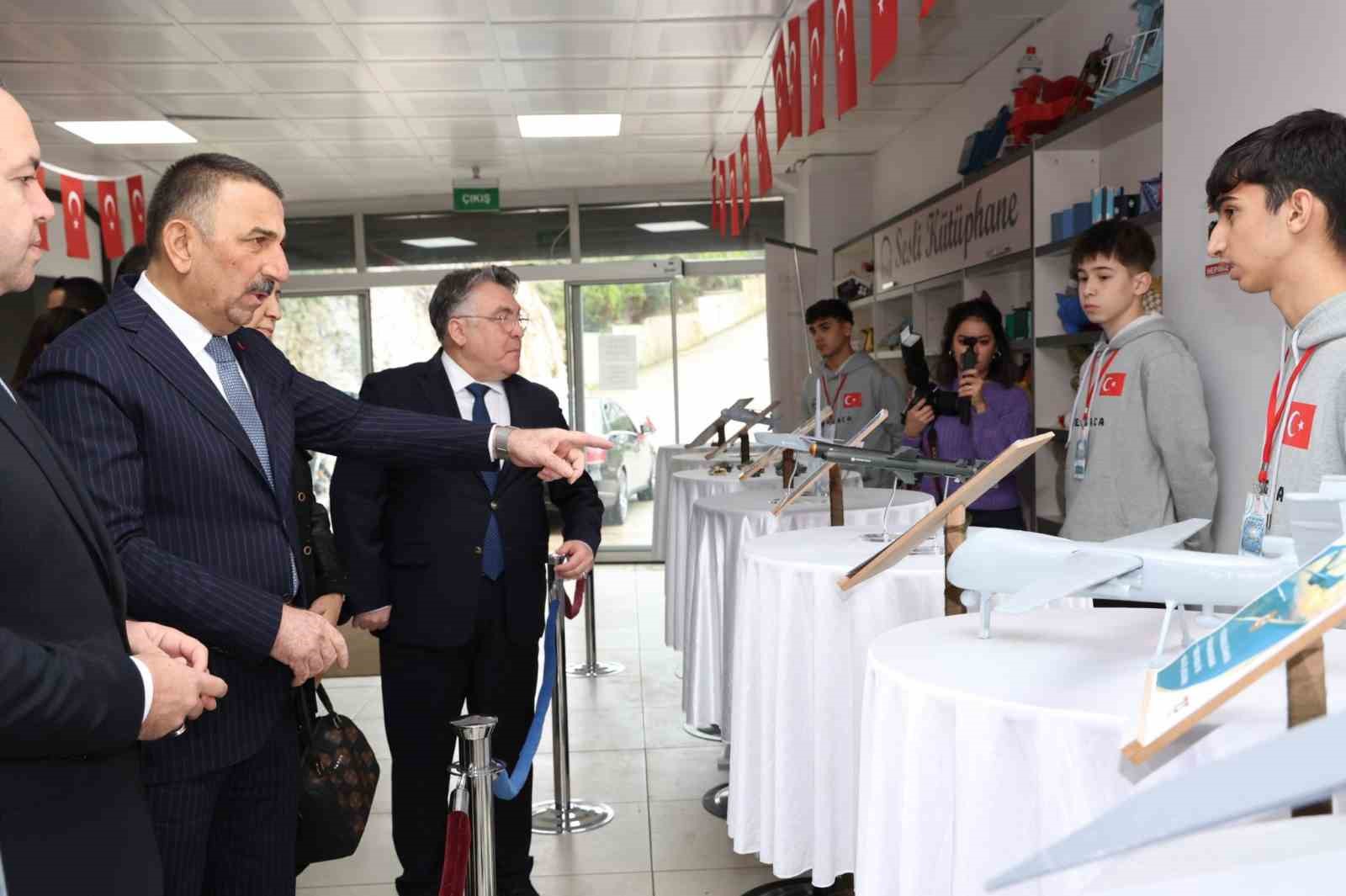 zonguldakta ogrencilere yerli ve milli teknolojiler tanitildi 3 OemtAWQP