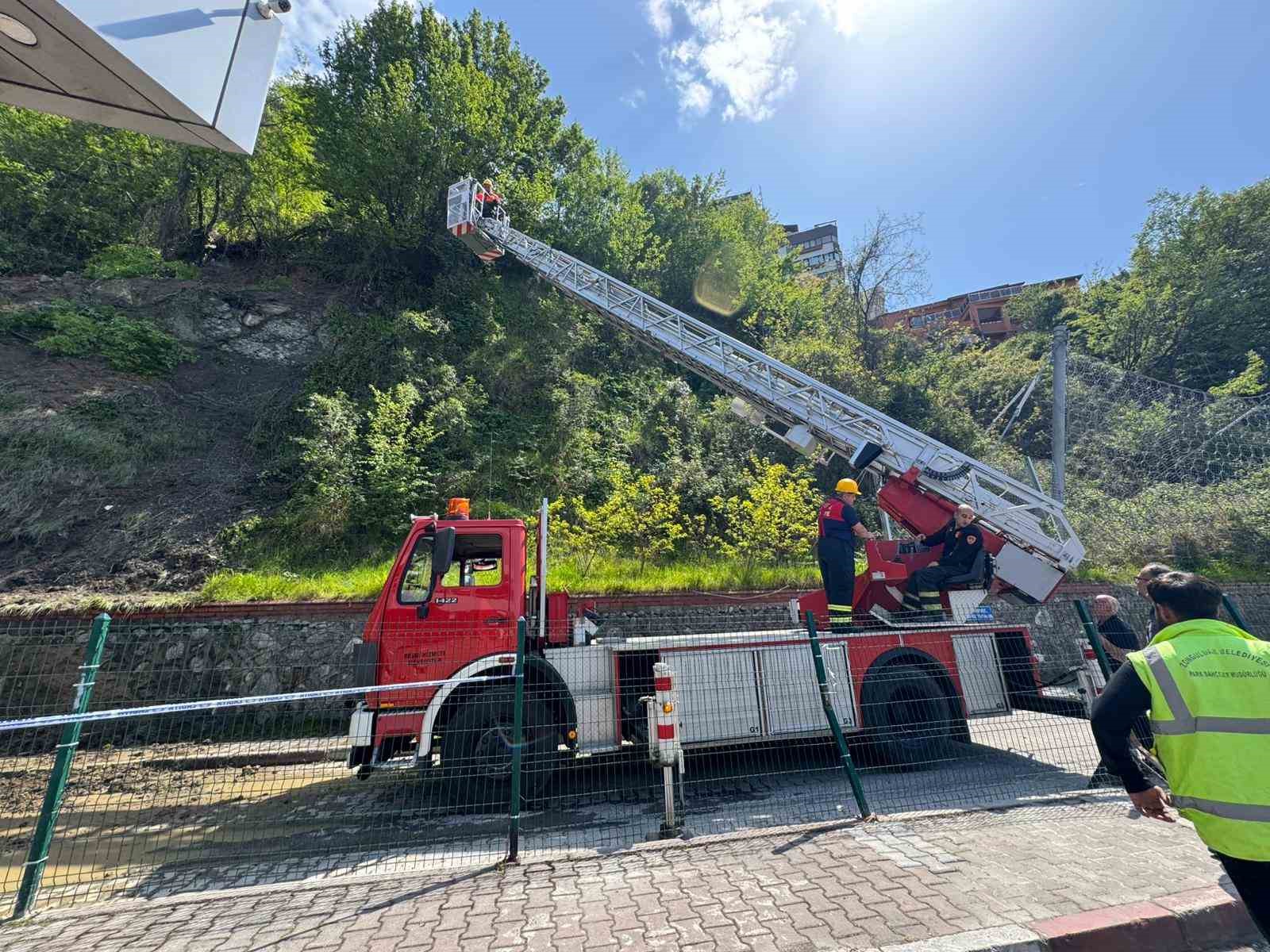 zonguldakta sehirlerarasi terminalde heyelan 1 OEm6Nvm1