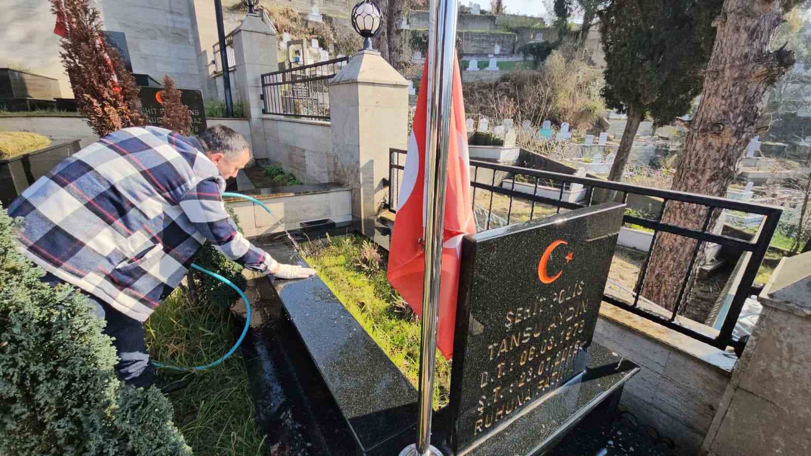 zonguldakta sehitliklerde bakim ve temizlik seferberligi 4 shNSbF65