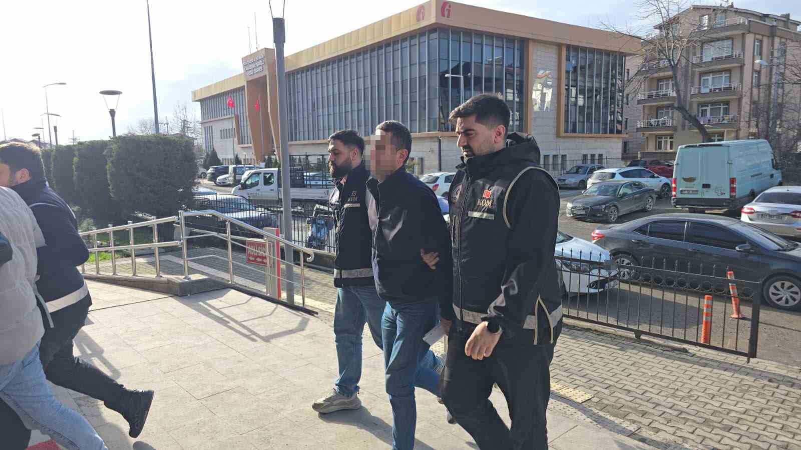 zonguldakta tefecilik operasyonu 2 supheli adliyeye sevk edildi 0 fdTCmZGw