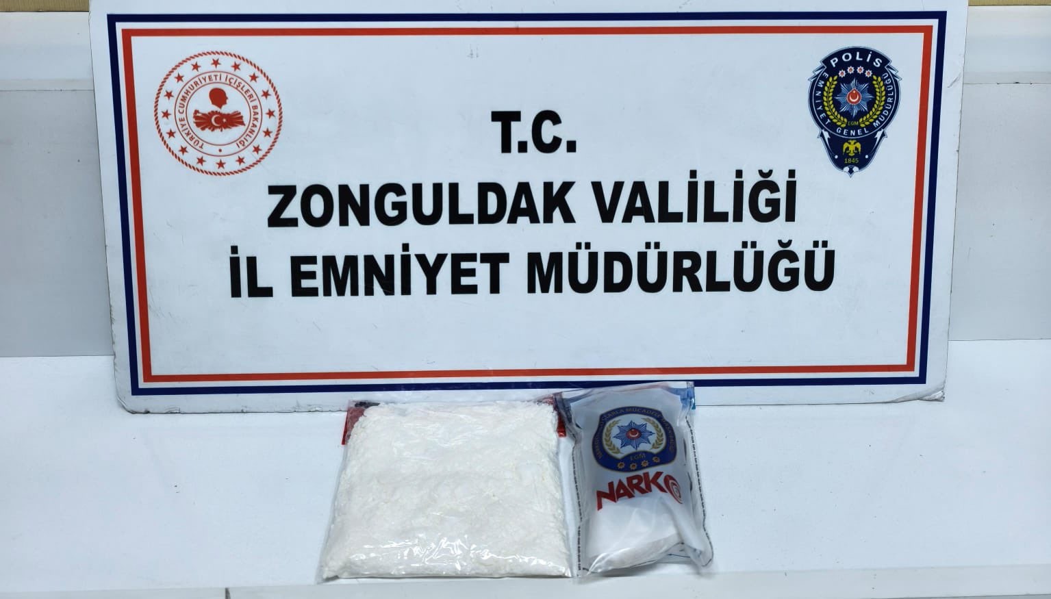 zonguldakta uyusturucu operasyonunda 3 supheli tutuklandi 0 1VACDh5u
