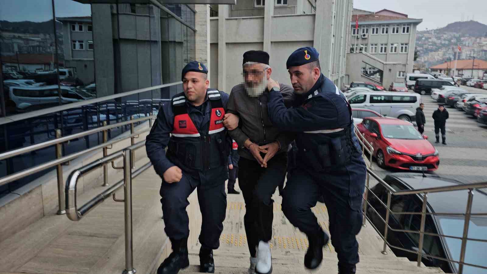 Zonguldak’taki çifte cinayette kahreden detay: Evine taktırdığı kamera kızı ve eşinin son anlarını kaydetti 13 zonguldaktaki cifte cinayette kahreden detay evine taktirdigi kamera kizi ve esinin son anlarini kaydetti vXbThvhC