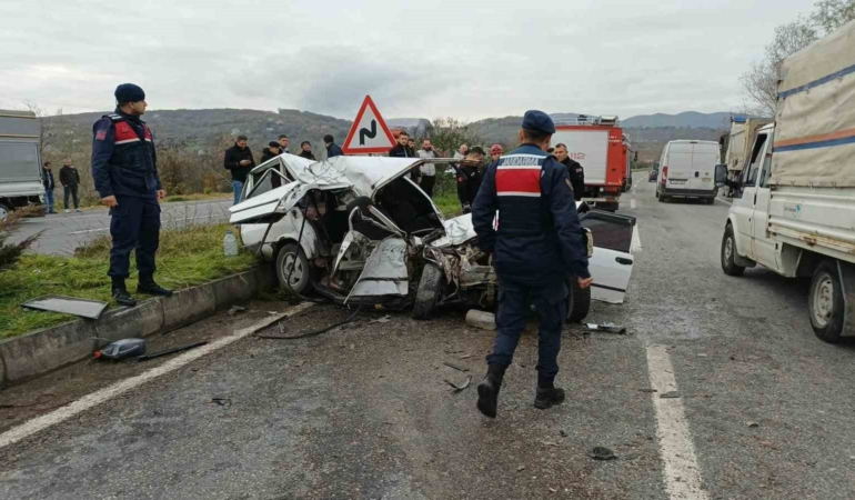 zonguldaktaki-trafik-kazasinda-olu-sayisi-2ye-yukseldi-wVBaC9Sy.jpg
