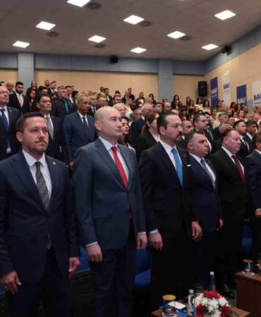 zorlu-egemen-esitlik-ve-esit-uluslararasi-statu-temelinde-her-turlu-diplomasinin-yanindayiz-aZBUAqkV.jpg