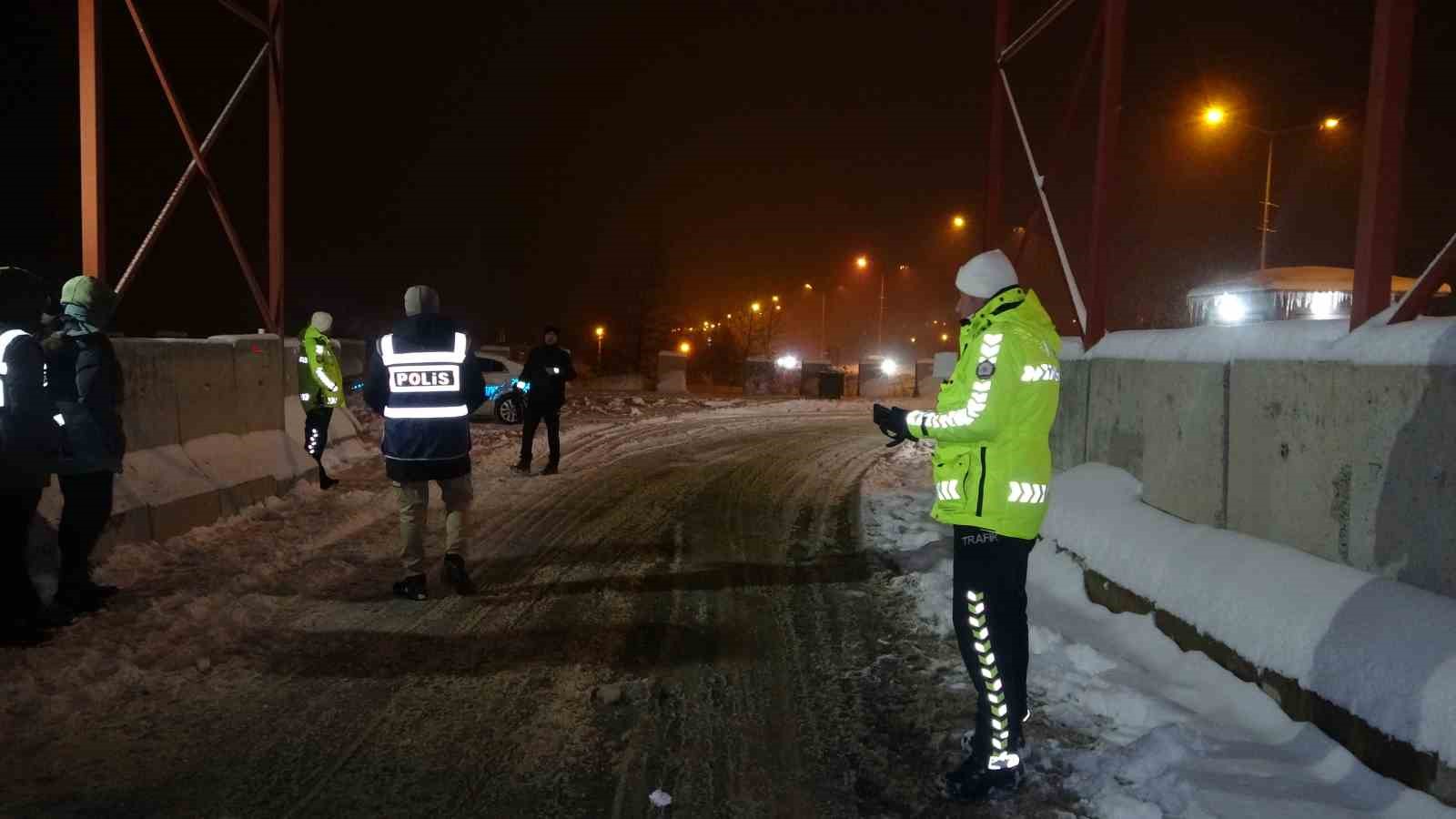 zorlu kis sartlarina ragmen tuncelide yilbasi guvenligi emniyete emanet 7 kTjA2cpi